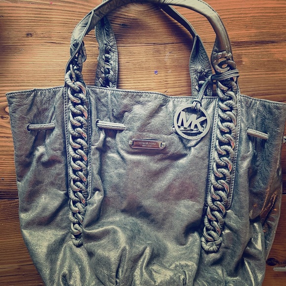 Michael Kors Large Silver purse - Picture 1 of 5
